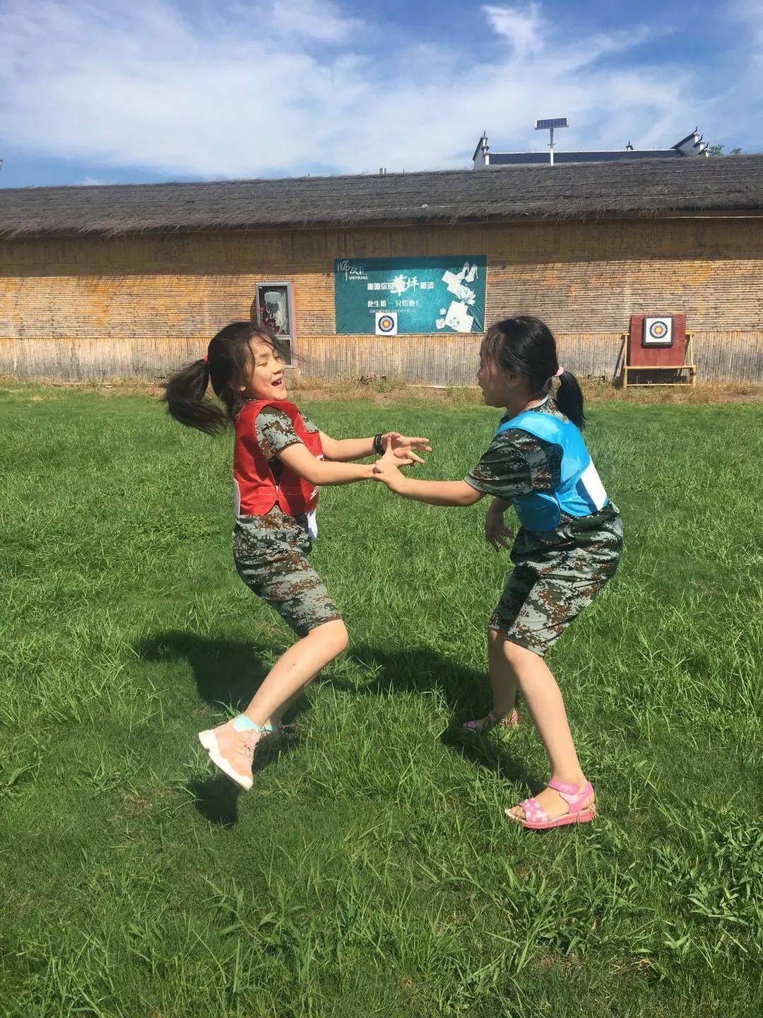 罗马发布备战花絮;清晨强势反弹;社区盾任务艰巨;纪律约束更严格的简单介绍 罗马发布备战花絮;清晨强势反弹;社区盾任务艰巨;纪律约束更严格的简单介绍