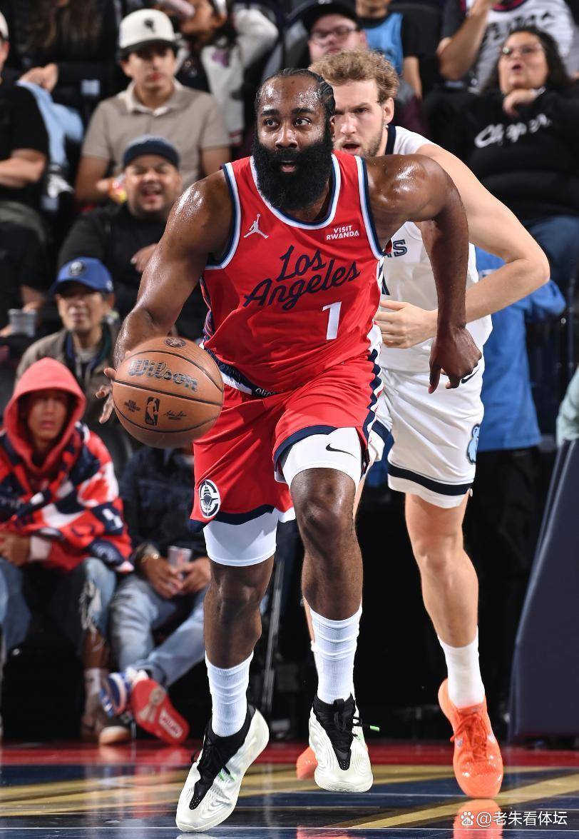 国际比赛日CBA季后赛焦点战；洛杉矶快船复出首秀；话题不断；纪律约束更严格的简单介绍